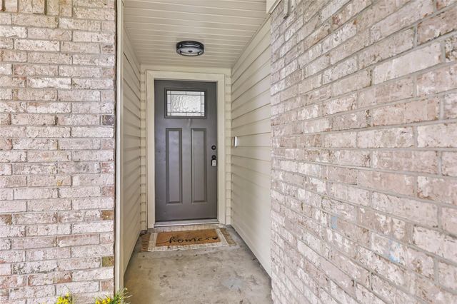 2403 Heather Street, Highlands, TX 77562