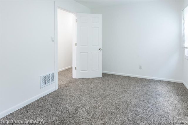 11104 Cloverlawn Street, Detroit, MI 48204