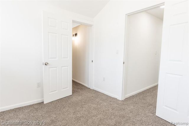 11104 Cloverlawn Street, Detroit, MI 48204