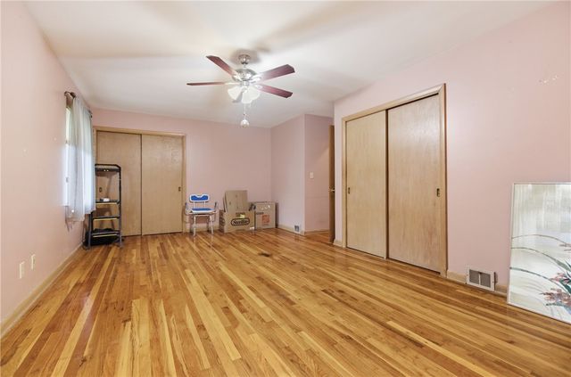 200 Marshall Dr, Mckeesport, PA 15132