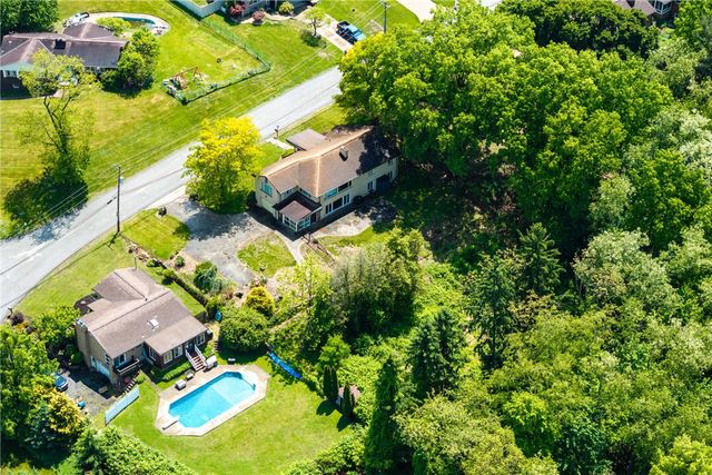 200 Marshall Dr, Mckeesport, PA 15132