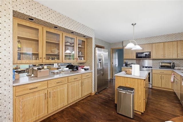 200 Marshall Dr, Mckeesport, PA 15132
