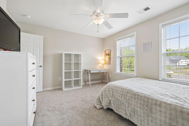 4495 CORRAL RD, Warrenton, VA 20187