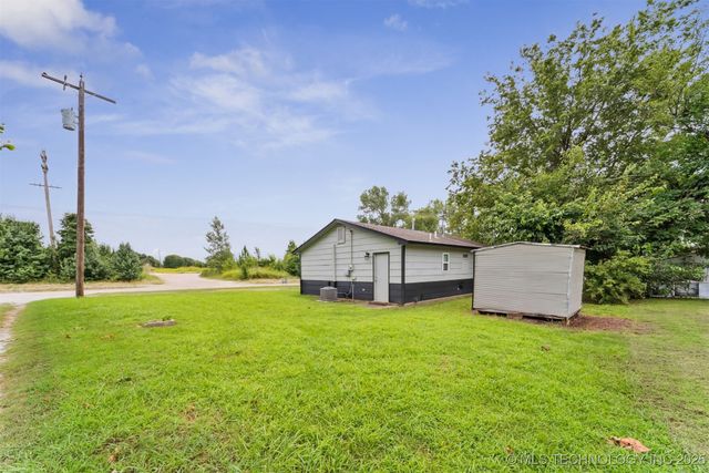 826 N Owalla Avenue, Claremore, OK 74017