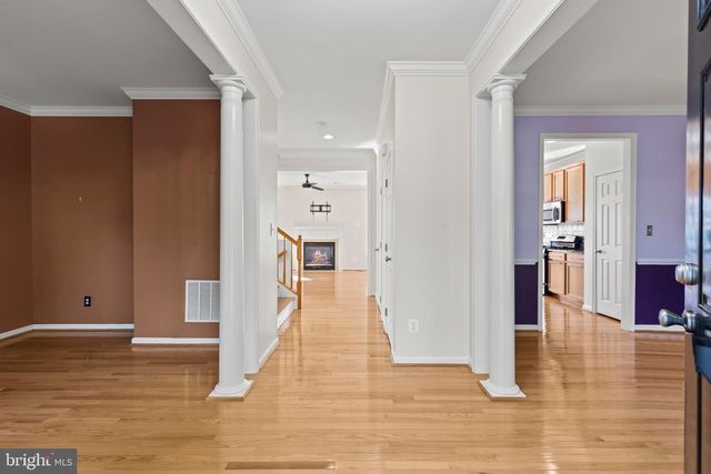 2460 FIVE FATHOM CIR, Woodbridge, VA 22191