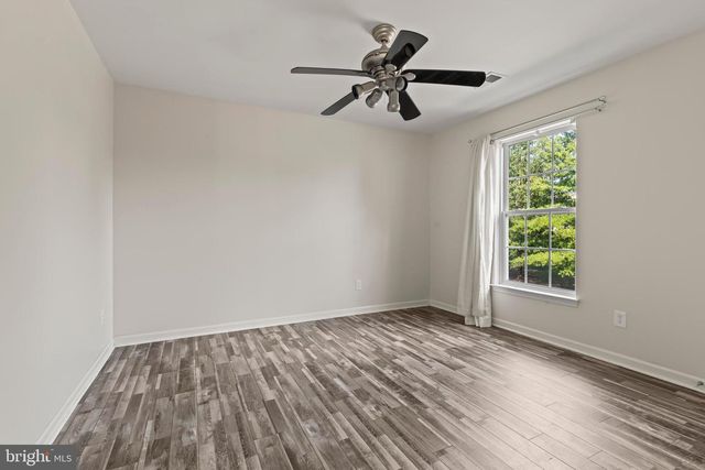 2460 FIVE FATHOM CIR, Woodbridge, VA 22191
