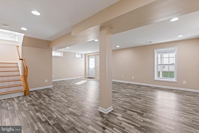 2460 FIVE FATHOM CIR, Woodbridge, VA 22191