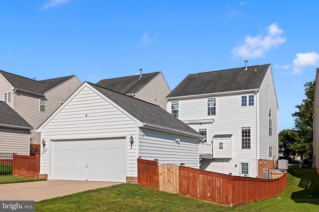 2460 FIVE FATHOM CIR, Woodbridge, VA 22191