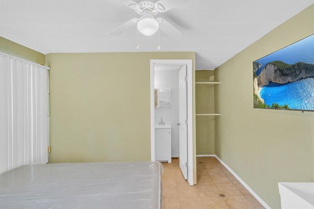 6705 NW 29th Court, Margate, FL 33063