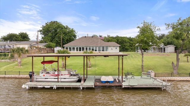 3226 Sunrise Court, Granbury, TX 76048