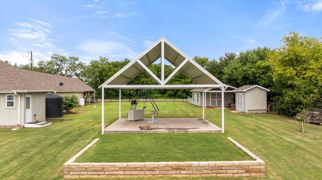 3226 Sunrise Court, Granbury, TX 76048