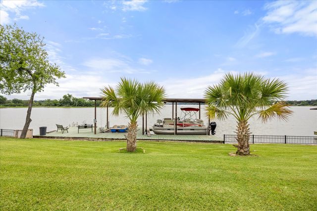 3226 Sunrise Court, Granbury, TX 76048
