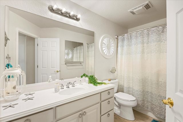 3226 Sunrise Court, Granbury, TX 76048