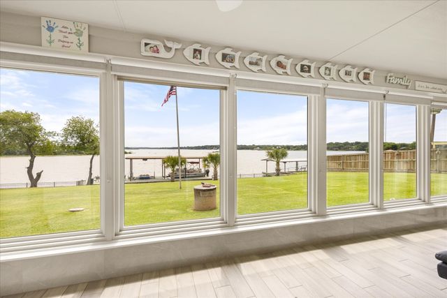 3226 Sunrise Court, Granbury, TX 76048