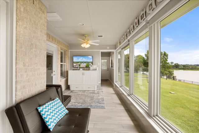3226 Sunrise Court, Granbury, TX 76048