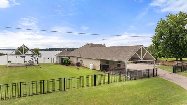3226 Sunrise Court, Granbury, TX 76048