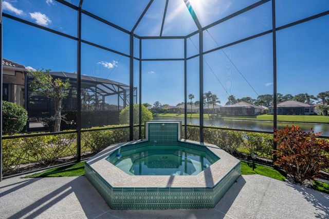 8829 One Putt Place, Port St. Lucie, Port St Lucie, FL 34986