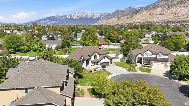 1427 N NARRA PL, Pleasant Grove, UT 84062