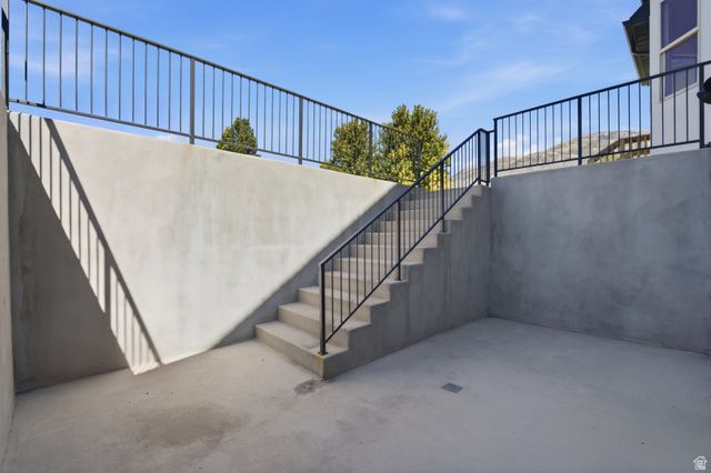 1427 N NARRA PL, Pleasant Grove, UT 84062