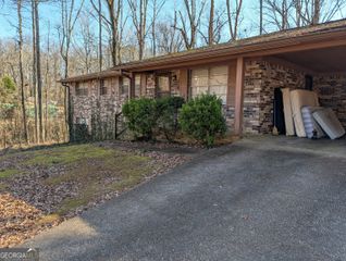 5995 N Bear Drive, Douglasville, GA 30135