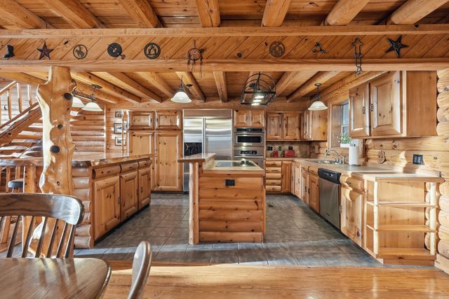 780 Watersedge Dr., Edgemont, AR 72044