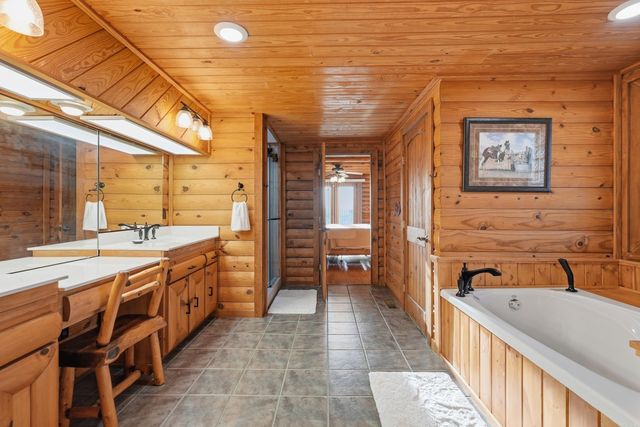 780 Watersedge Dr., Edgemont, AR 72044