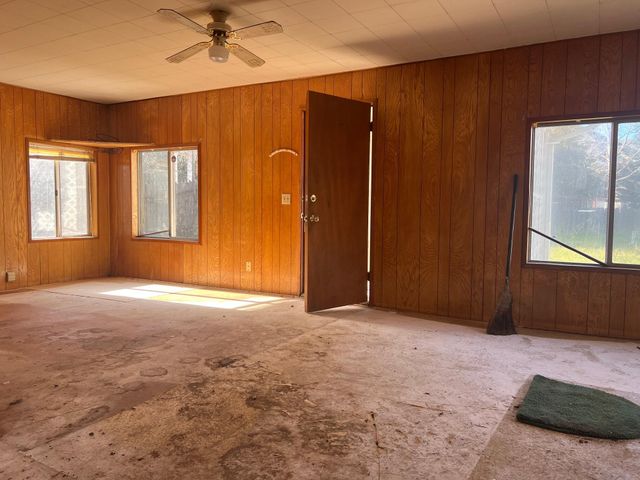 410 N 8th Street, Jacksonville, OR 97530