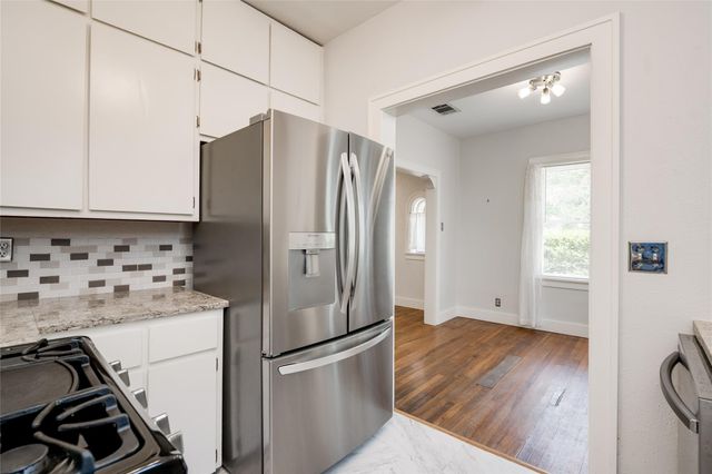 1623 Palma PLZ A, Austin, TX 78703