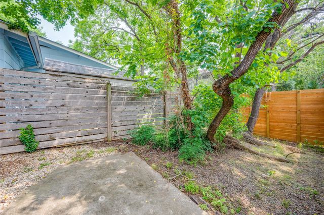 1623 Palma PLZ A, Austin, TX 78703