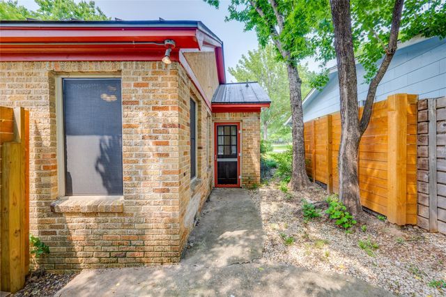 1623 Palma PLZ A, Austin, TX 78703