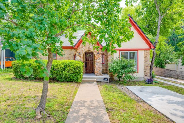 1623 Palma PLZ A, Austin, TX 78703