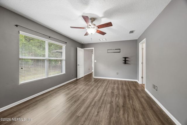 15763 TWIN CREEK Drive, Jacksonville, FL 32218