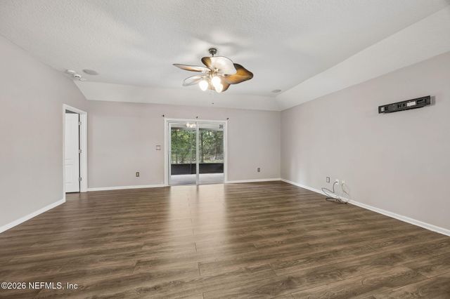 15763 TWIN CREEK Drive, Jacksonville, FL 32218