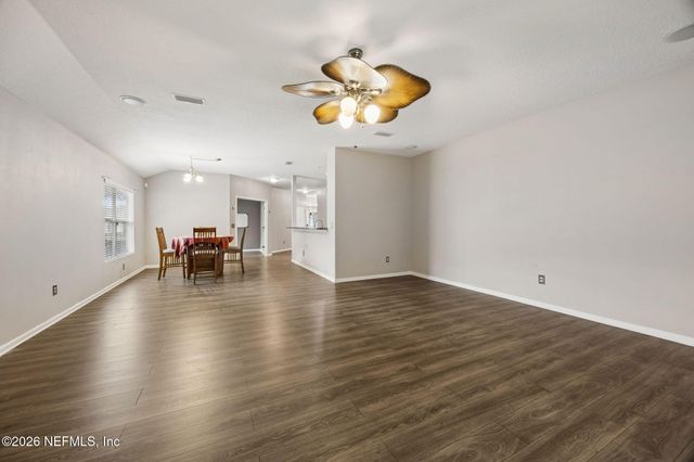 15763 TWIN CREEK Drive, Jacksonville, FL 32218