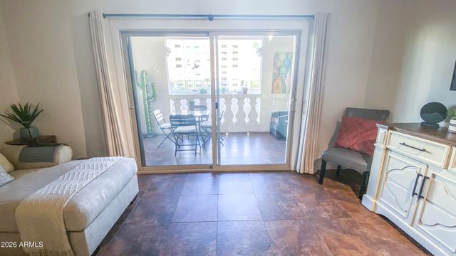 7830 E CAMELBACK Road 102, Scottsdale, AZ 85251