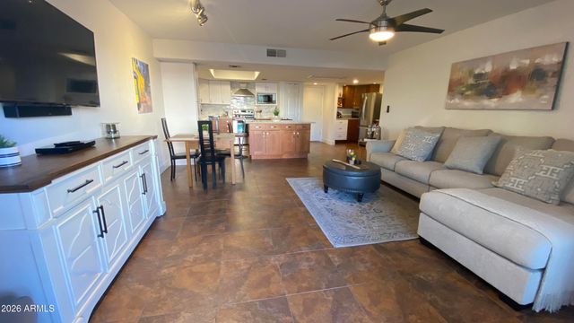7830 E CAMELBACK Road 102, Scottsdale, AZ 85251