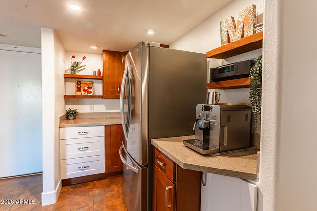 7830 E CAMELBACK Road 102, Scottsdale, AZ 85251