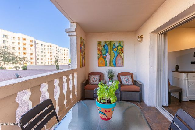 7830 E CAMELBACK Road 102, Scottsdale, AZ 85251