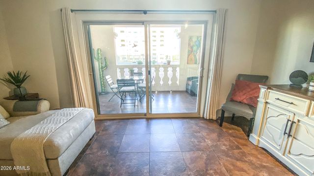 7830 E CAMELBACK Road 102, Scottsdale, AZ 85251