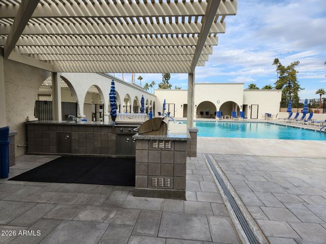 7830 E CAMELBACK Road 102, Scottsdale, AZ 85251