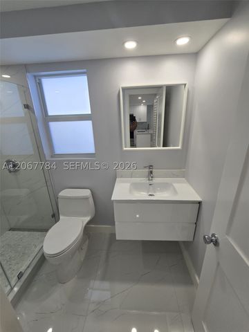 9440 Fontainebleau Blvd 212, Miami, FL 33172