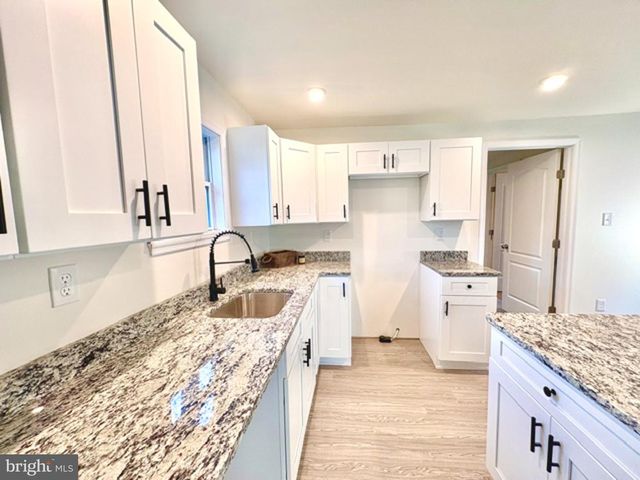 131 W MISPILLION ST, Harrington, DE 19952