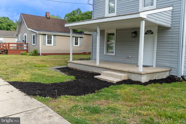 131 W MISPILLION ST, Harrington, DE 19952