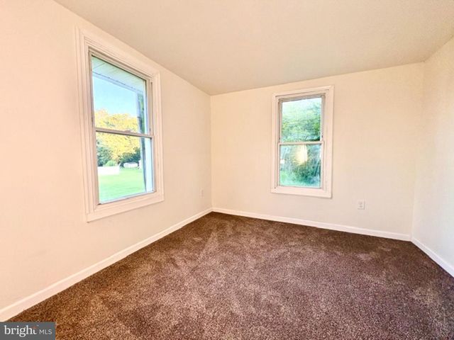 131 W MISPILLION ST, Harrington, DE 19952