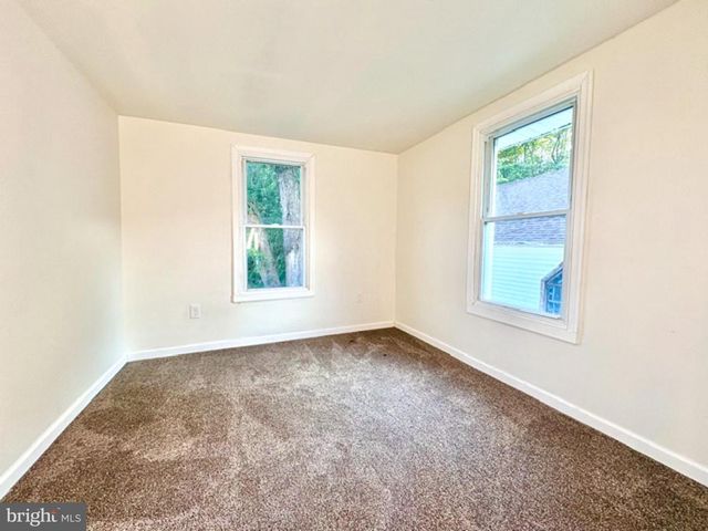 131 W MISPILLION ST, Harrington, DE 19952