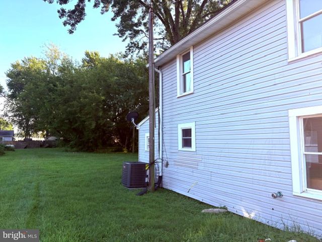 131 W MISPILLION ST, Harrington, DE 19952