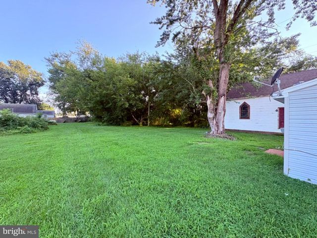 131 W MISPILLION ST, Harrington, DE 19952