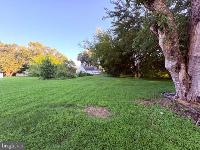 131 W MISPILLION ST, Harrington, DE 19952