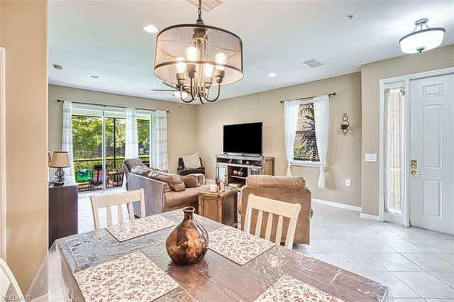 3230 Cottonwood BEND 406, Fort Myers, FL 33905