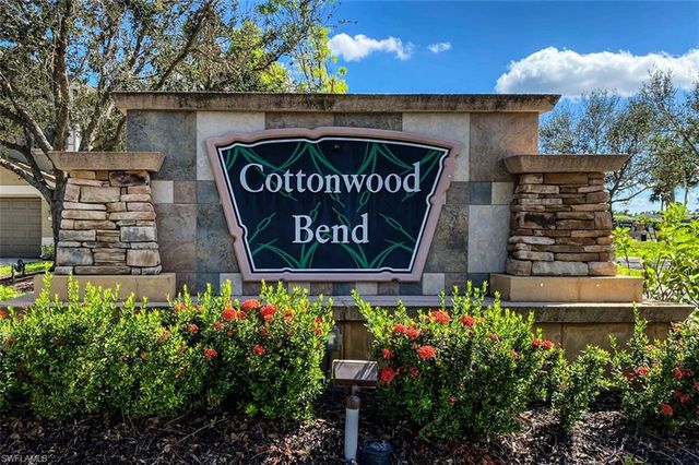 3230 Cottonwood BEND 406, Fort Myers, FL 33905
